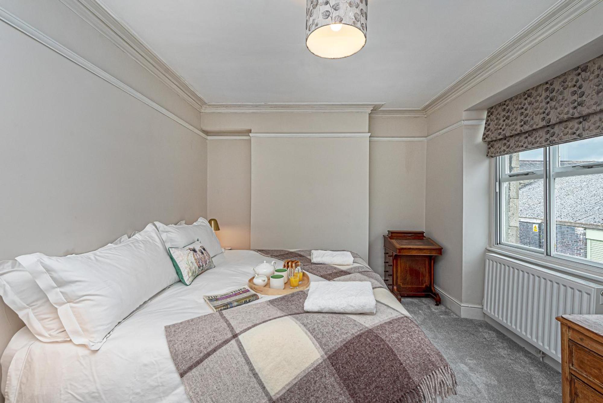 فيلا Character Townhouse In Town Centre & Superb Views دولغيلوو المظهر الخارجي الصورة